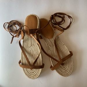 NWOT Banana Republic Brown Suede Espadrille Lace up tie sandals